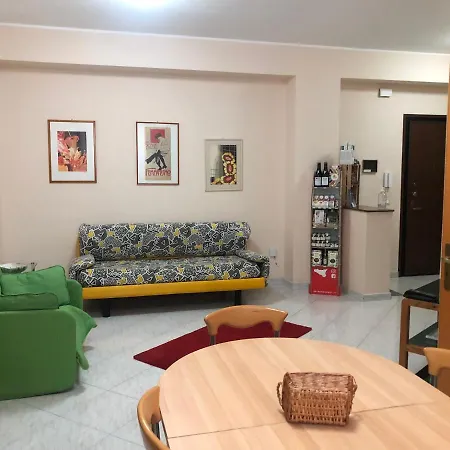 Diana'S Home 公寓 *
