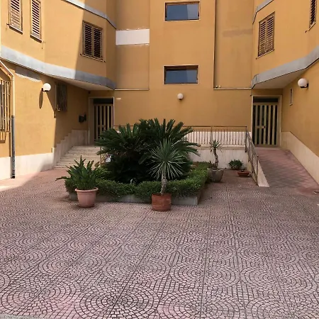 Diana'S Home